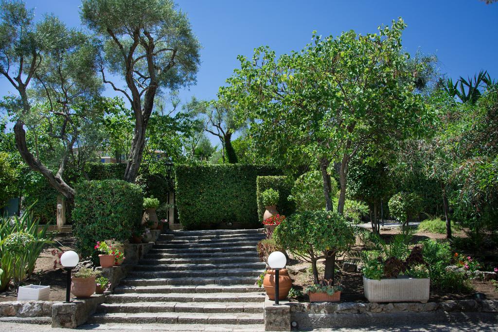 Mas Djoliba Hotel Antibes Luaran gambar