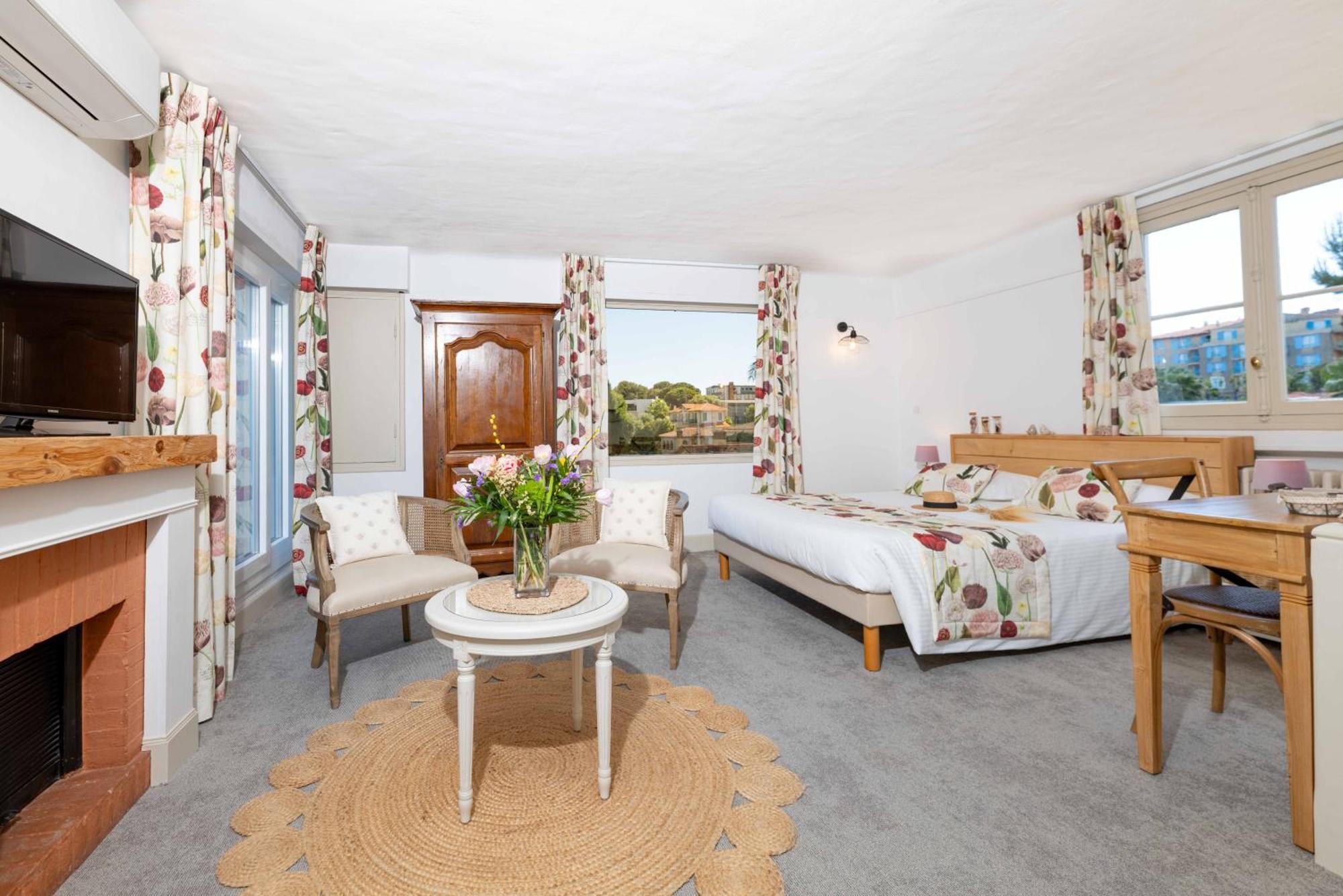 Mas Djoliba Hotel Antibes Luaran gambar